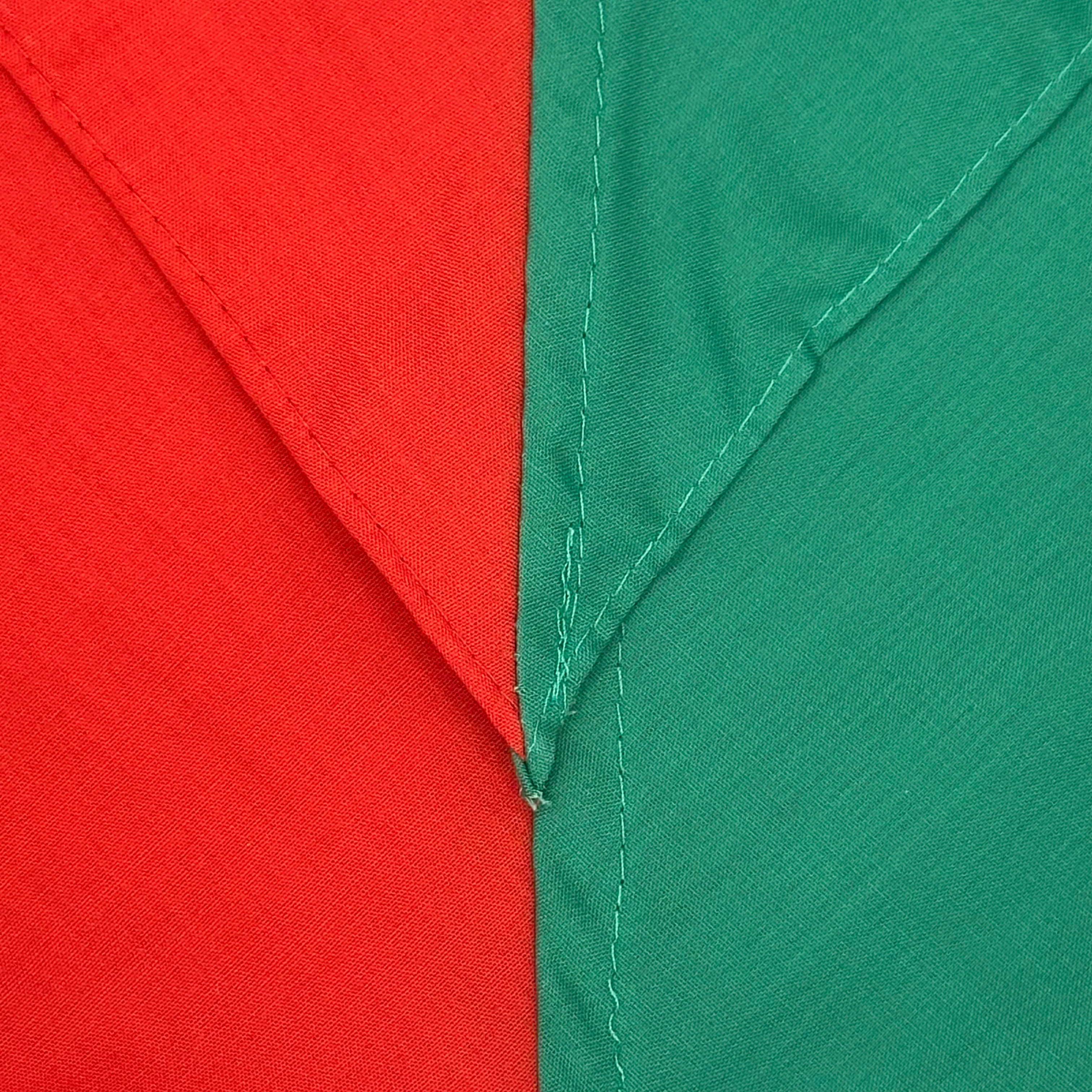 Adult Necker Half and Half - Scarlet / Emerald