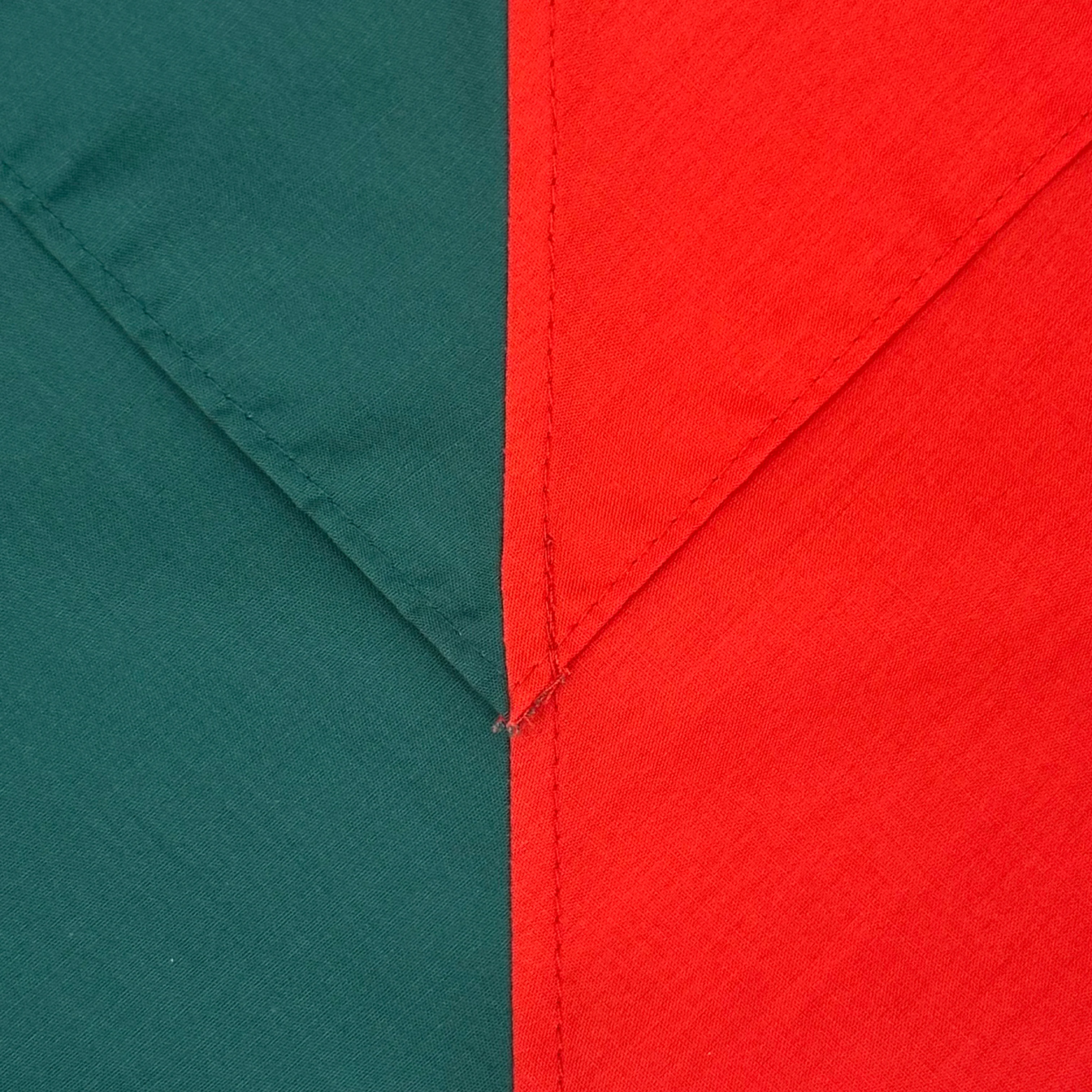 Adult Necker Half and Half - Scout Green / Scarlet