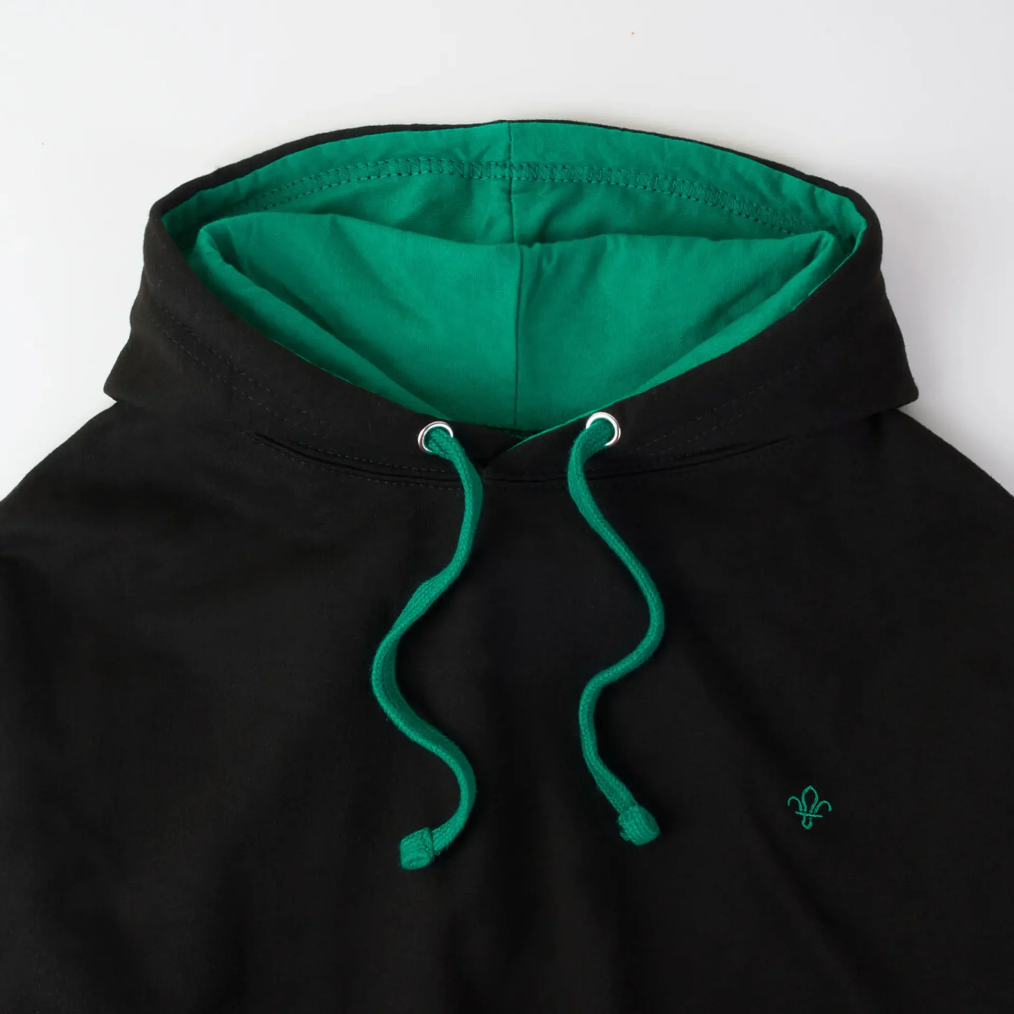 Scouts Fleur de Lis Bold Contrast Hoodie - Black/Green - Image 3